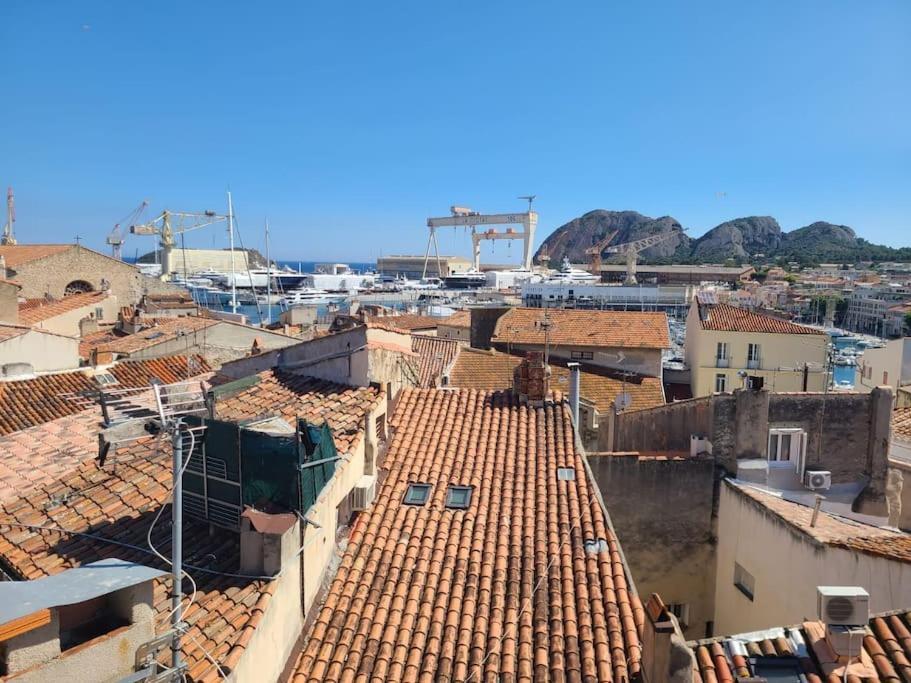 Superbe Appartement Familial En Coeur De Ville - Parking - Petit Dej Sur Demande La Ciotat Exterior foto
