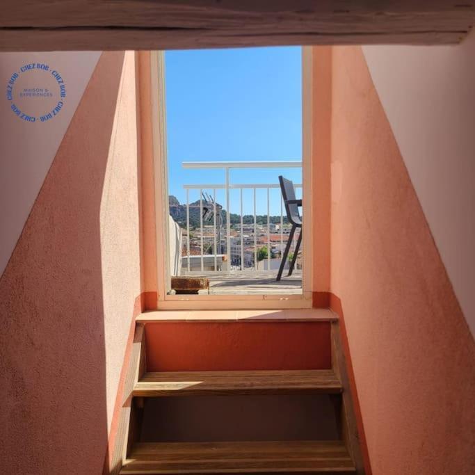 Superbe Appartement Familial En Coeur De Ville - Parking - Petit Dej Sur Demande La Ciotat Exterior foto